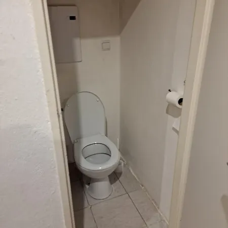 4lu Apartment *